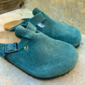 New Green Suede Birkenstock Boston Clogs Sz 37 reg